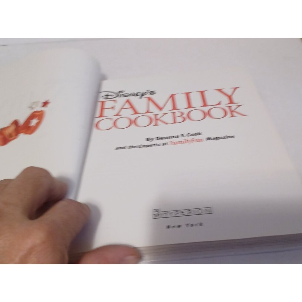 Disneys Family Cookbook: Irresistible Recipes for You and Your Kids by Deanna F - Picture 4 of 8